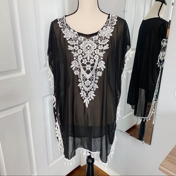 Other - 🛑SOLD🛑Swimsuit cover up kimono w/ fringe black